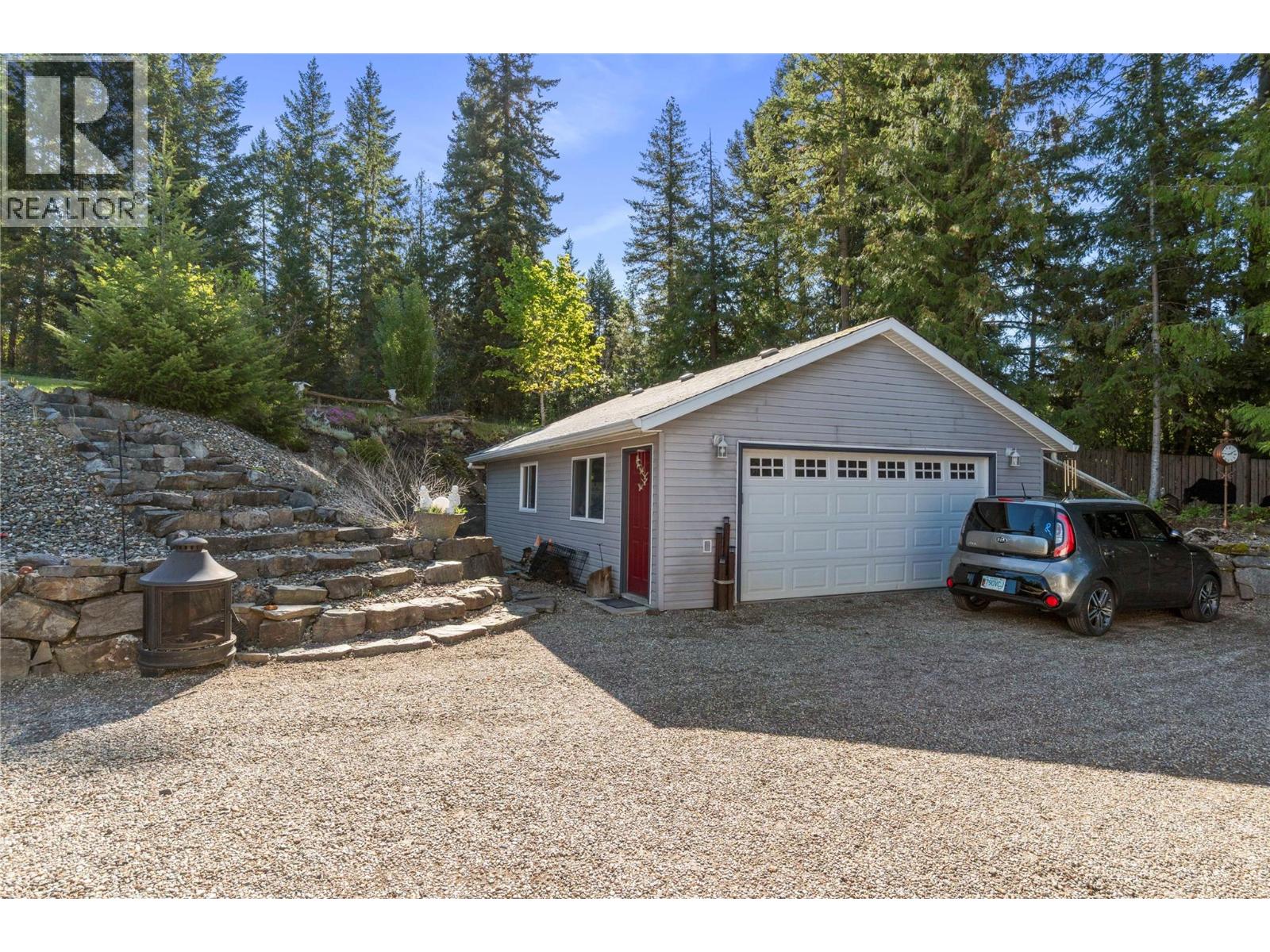 1034 Grandview Bench Road - 11