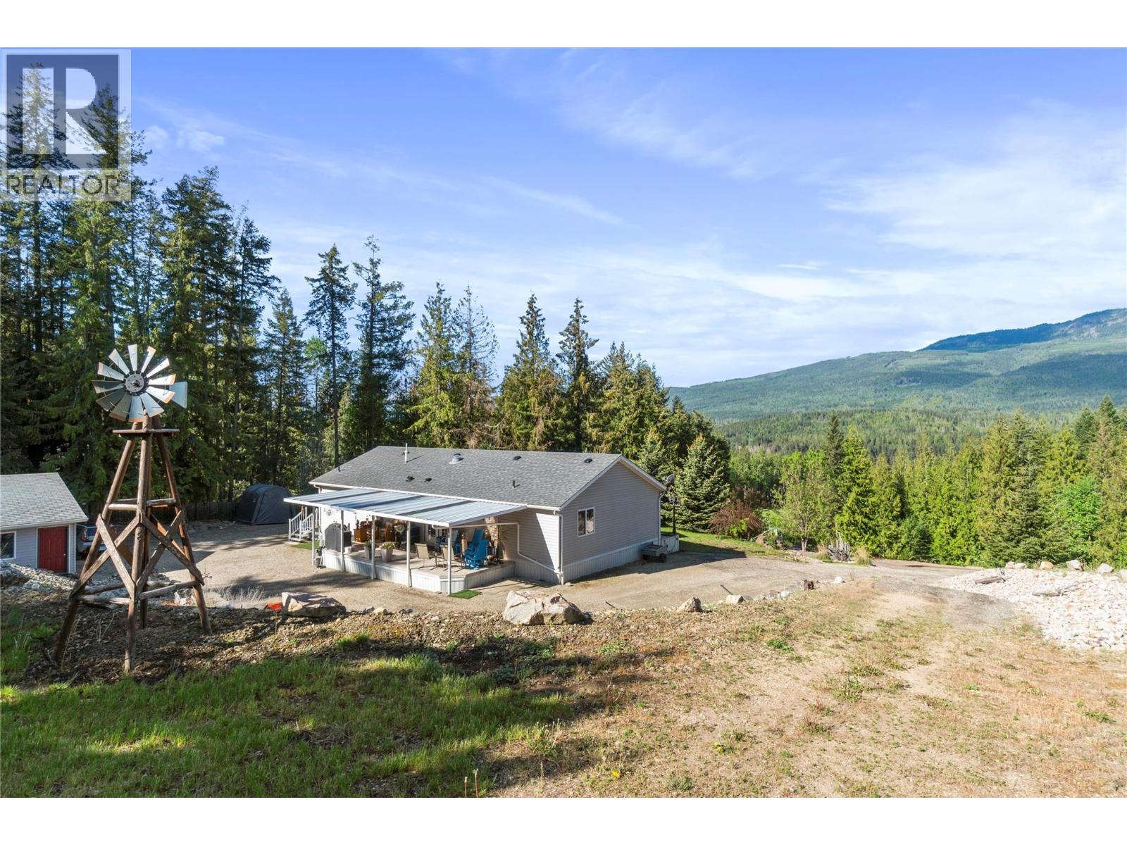 1034 Grandview Bench Road - 54