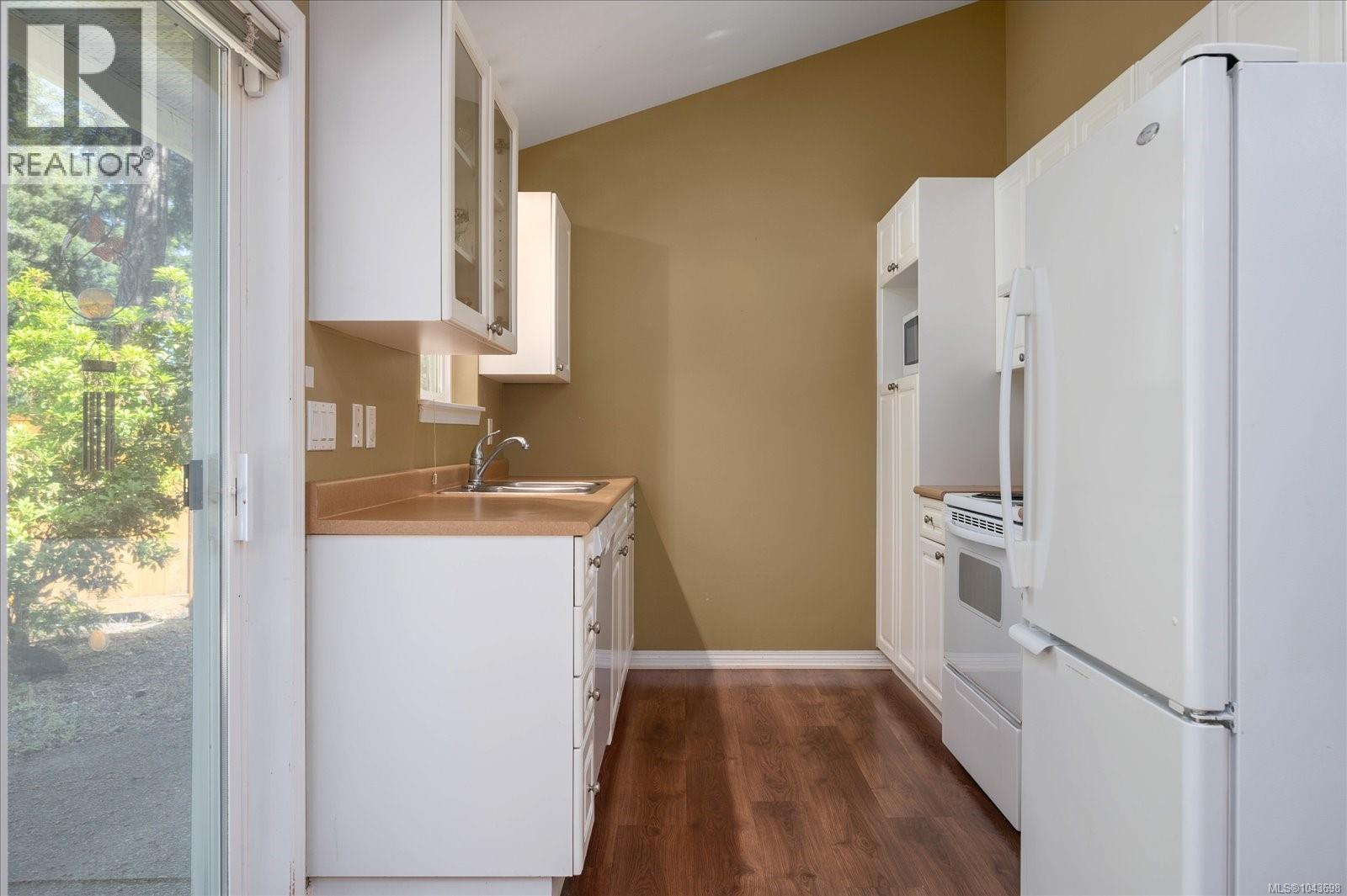 6560 Nevilane Dr - 45