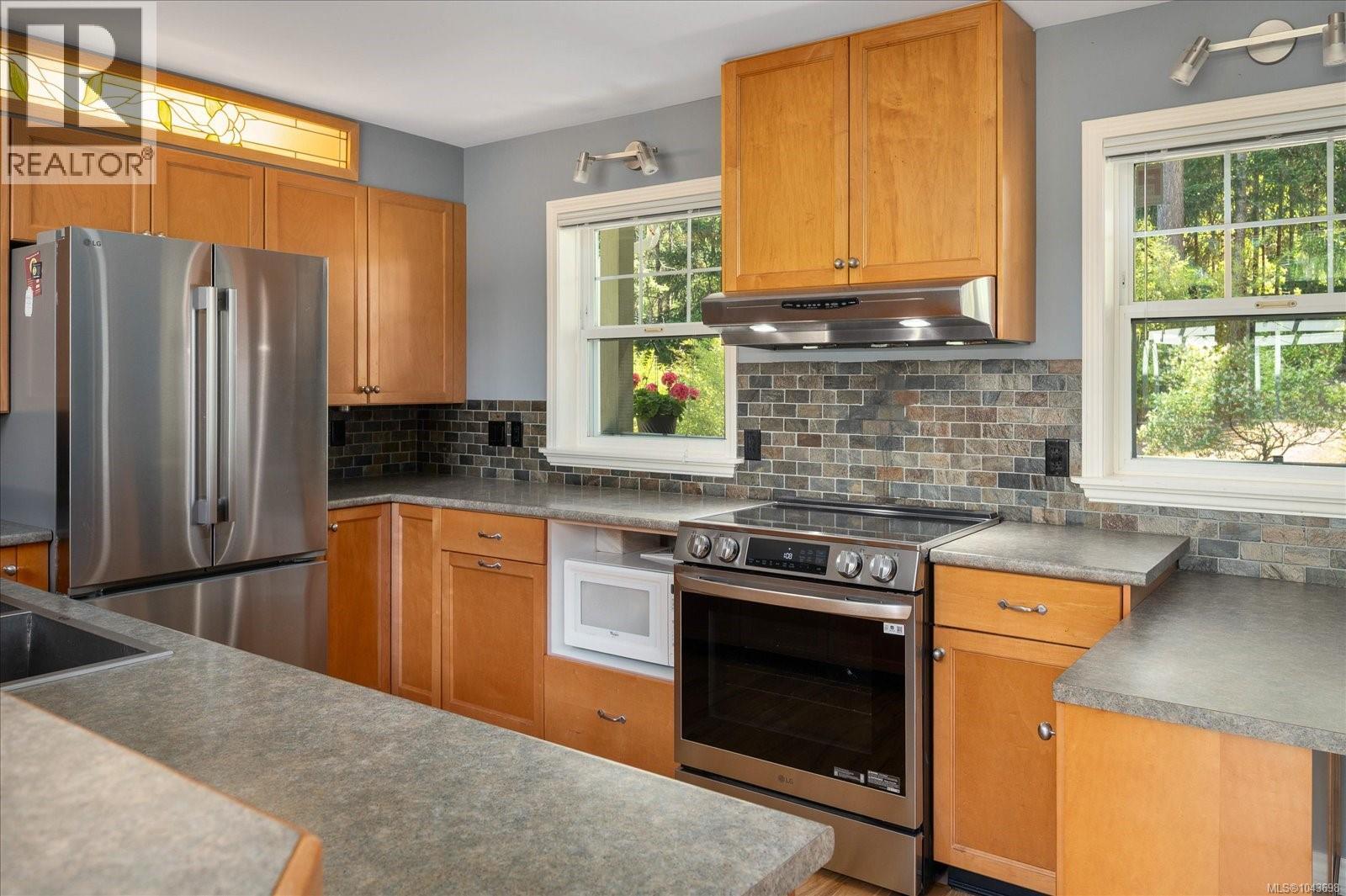 6560 Nevilane Dr - 8