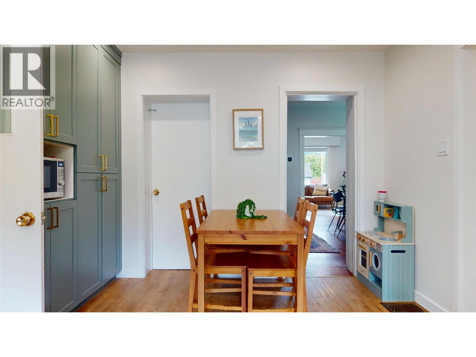 208 8th Avenue S - Image 15