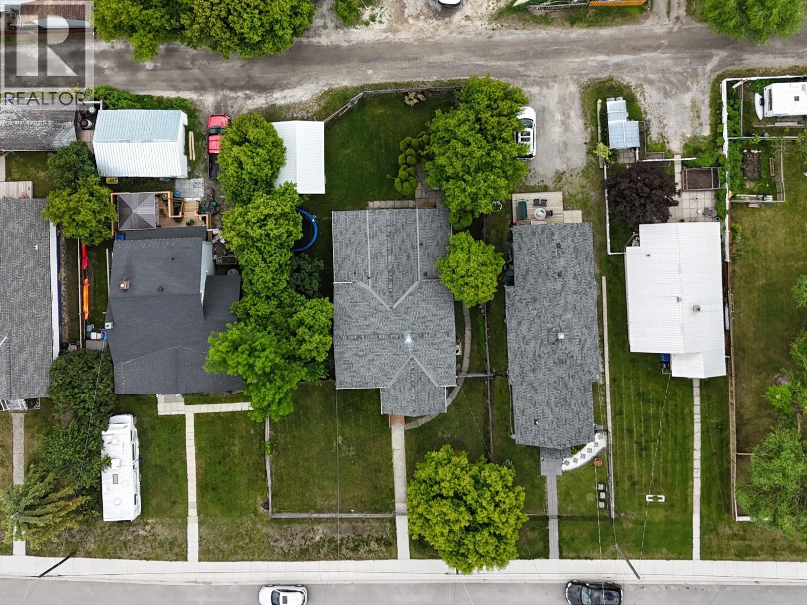 208 8th Avenue S - 32