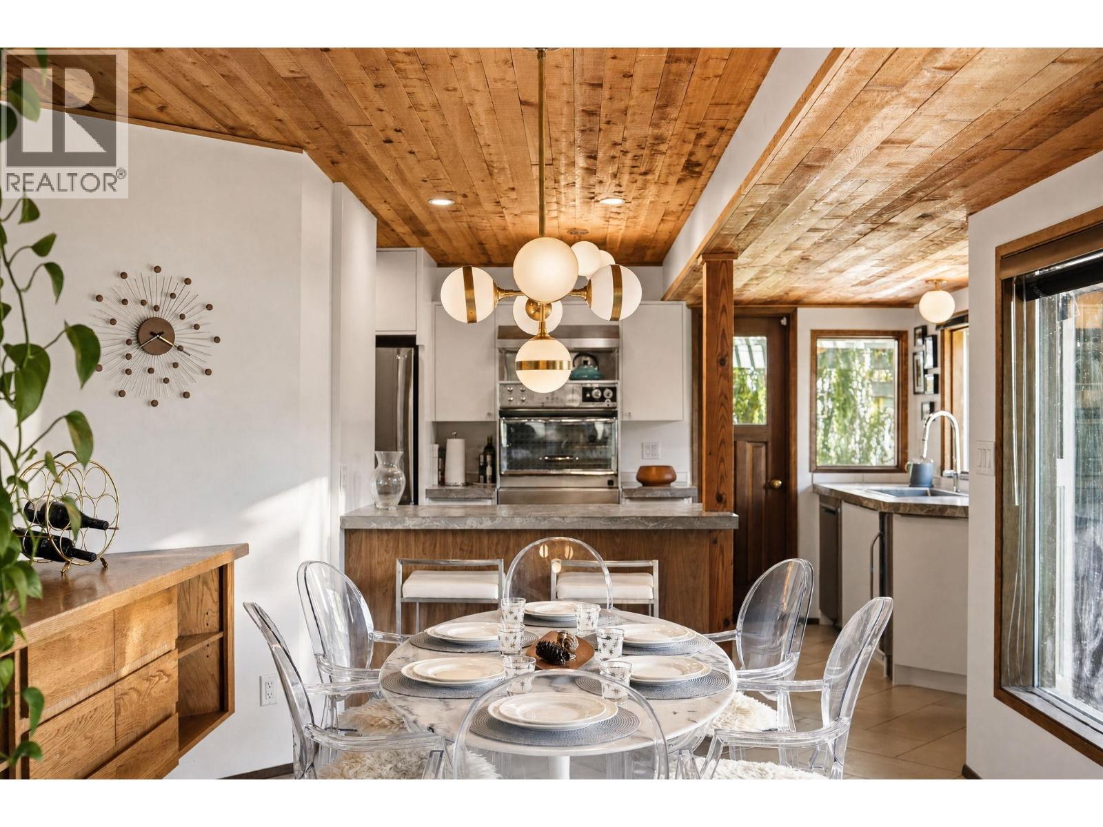 130 PINEVIEW Drive - 17
