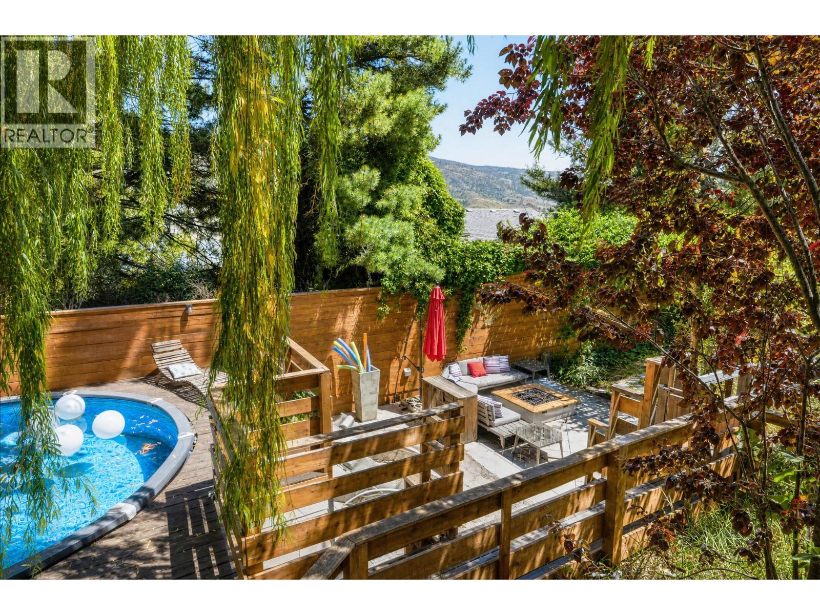 130 PINEVIEW Drive - 13