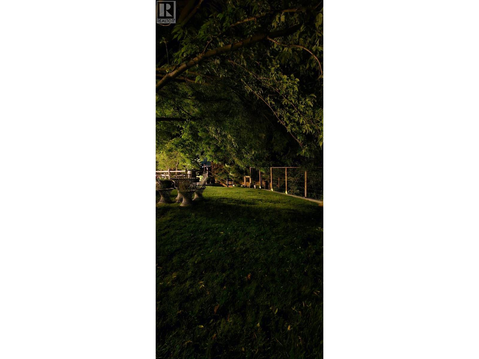 130 PINEVIEW Drive - 85