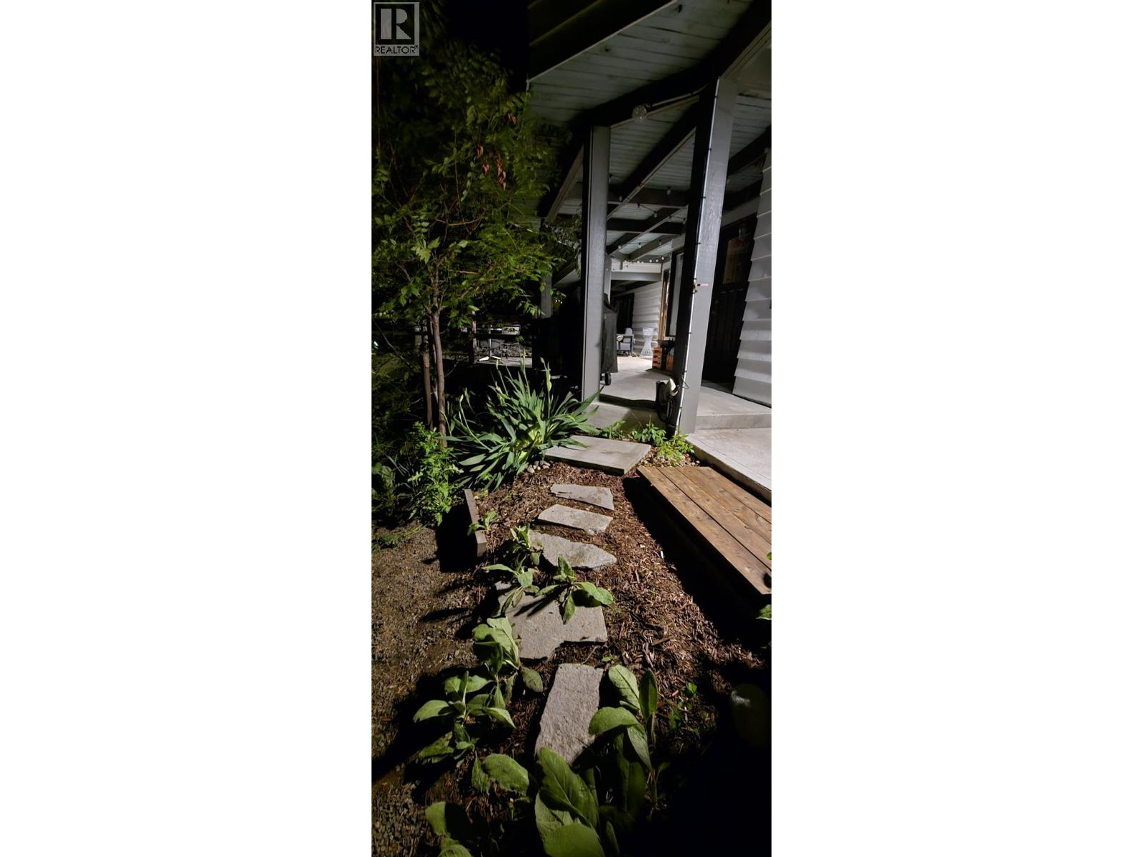 130 PINEVIEW Drive - 95