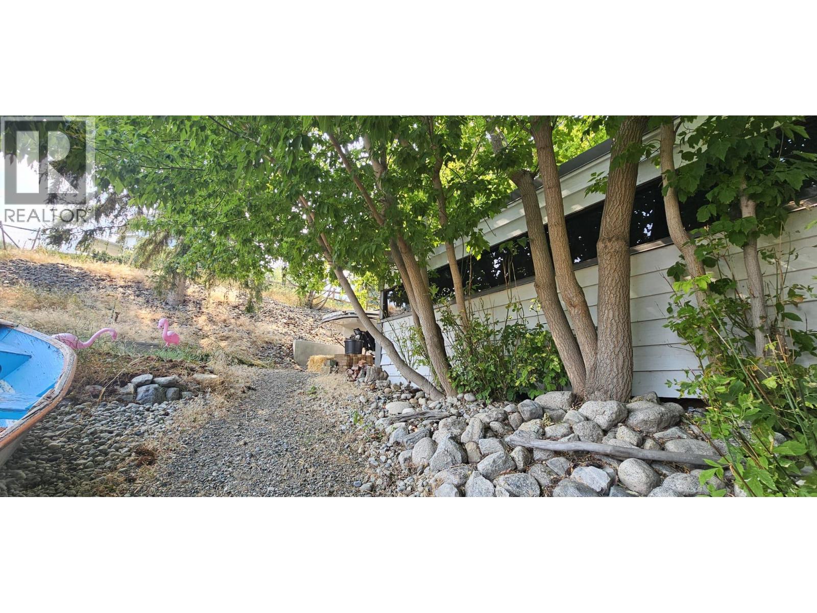 130 PINEVIEW Drive - 77