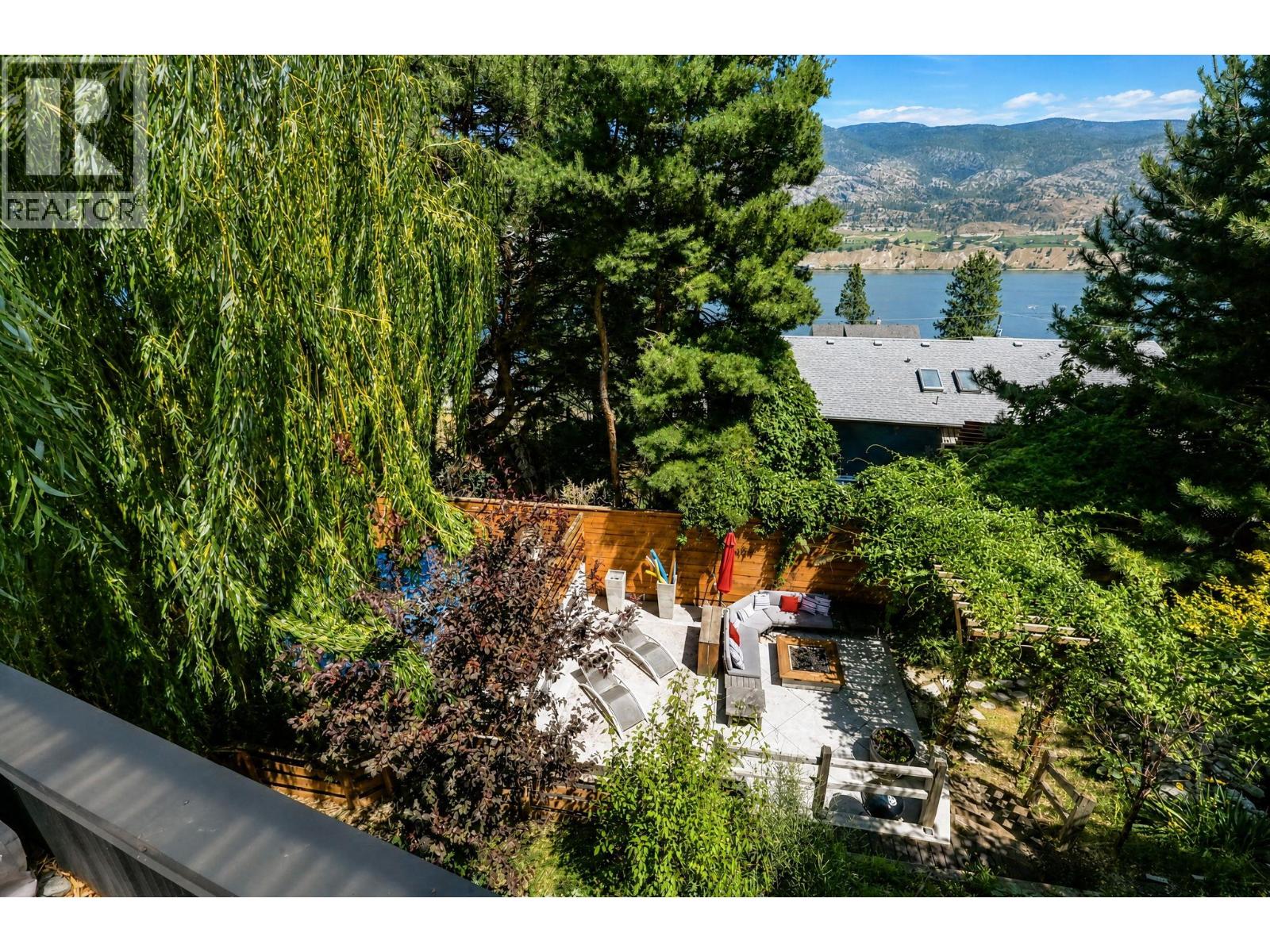 130 PINEVIEW Drive - 63