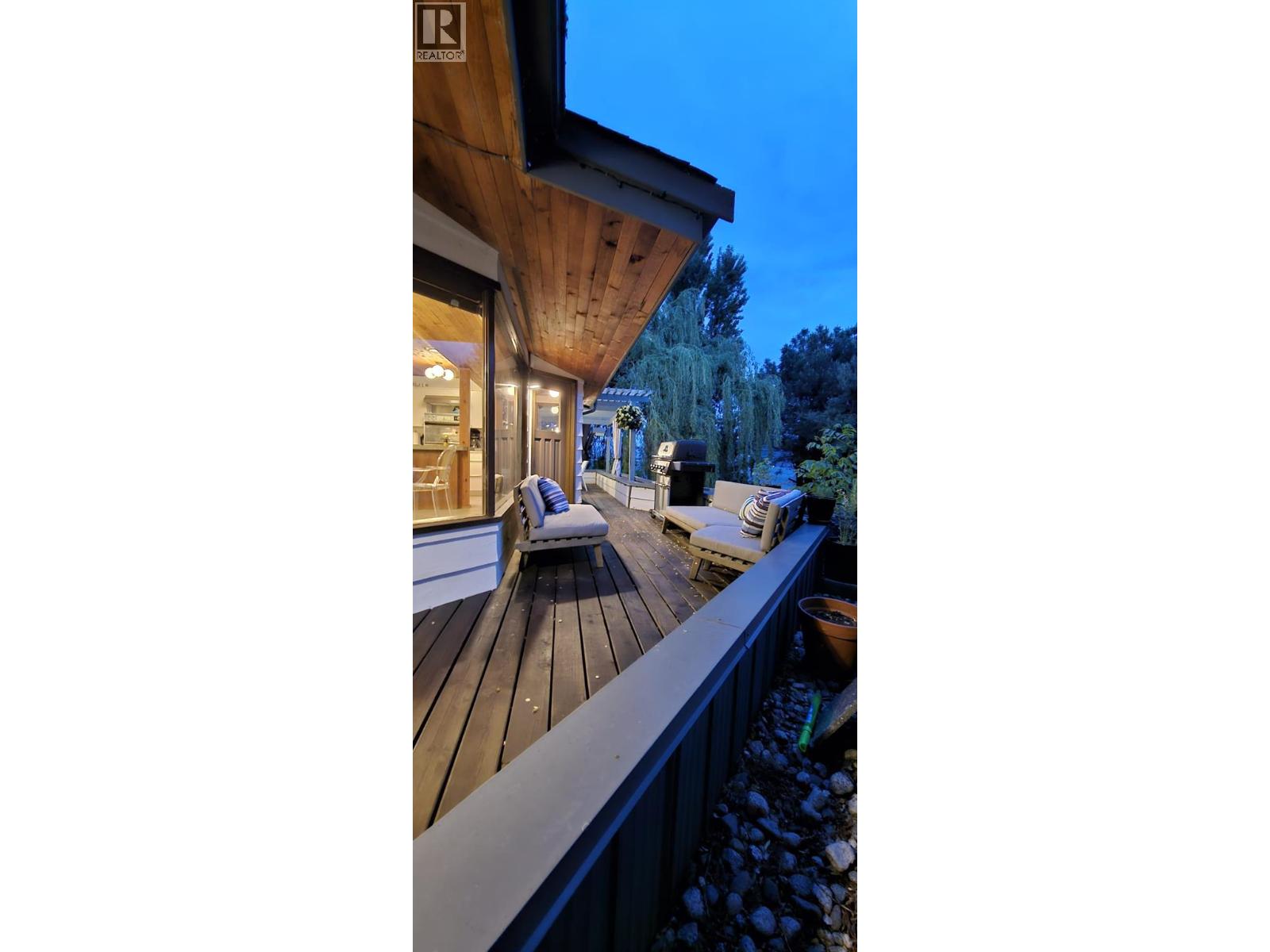 130 PINEVIEW Drive - 92