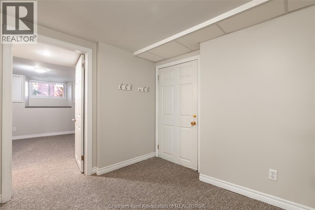 266 Grand AVENUE West - 24
