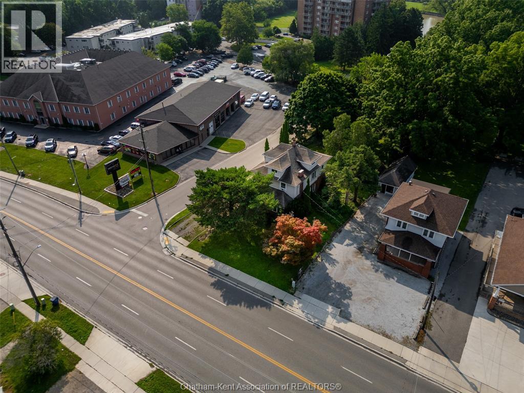 266 Grand AVENUE West - 36