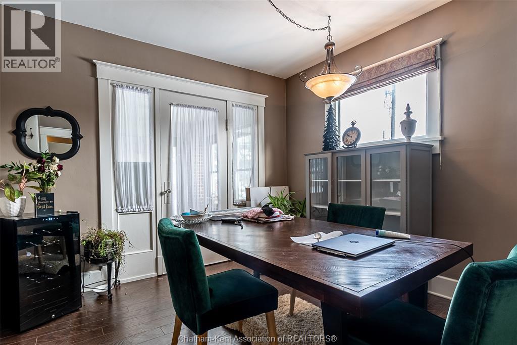 266 Grand AVENUE West - 7