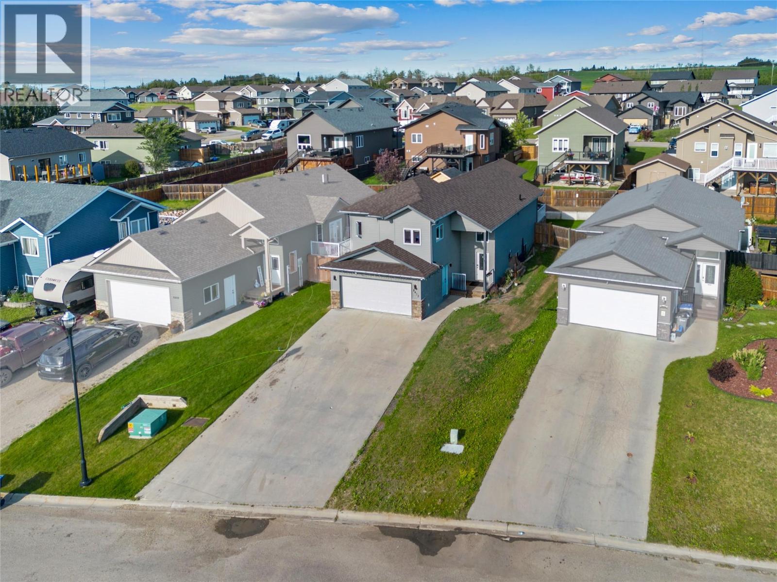 8412 18A Street - 3