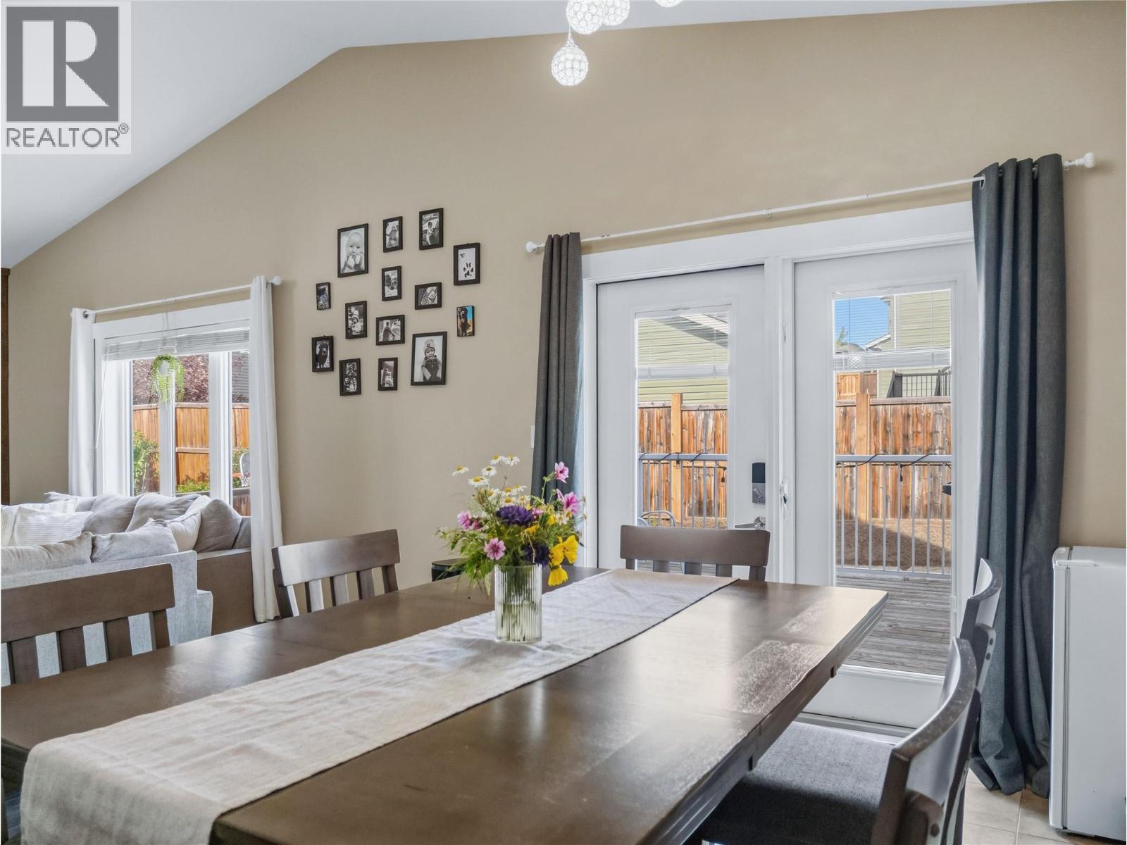 8412 18A Street - Image 33