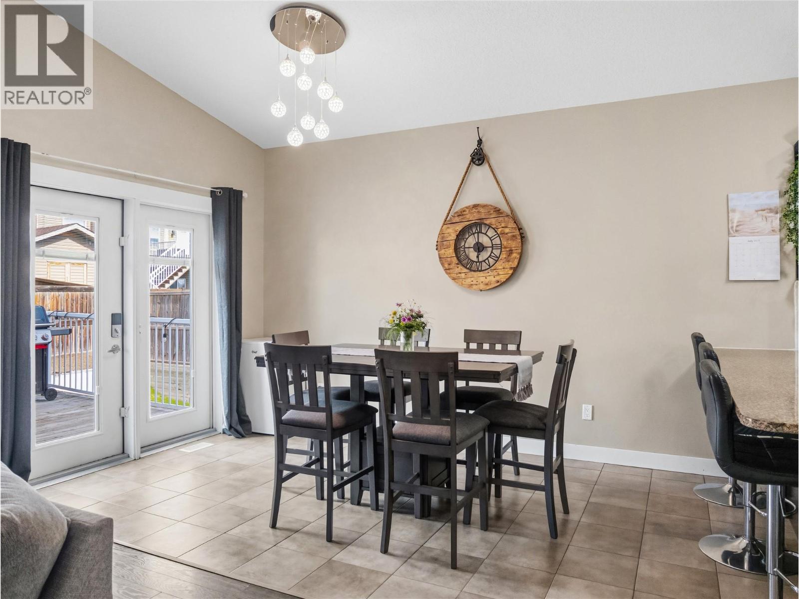 8412 18A Street - Image 34