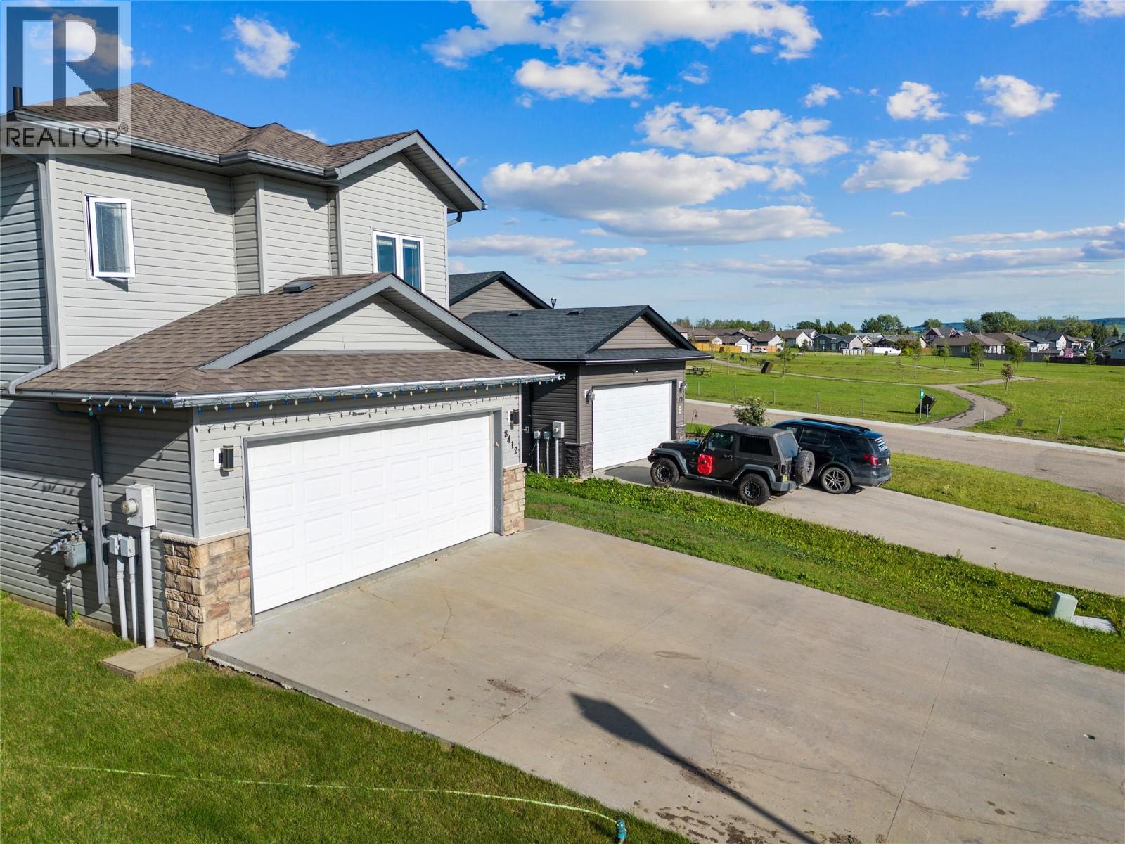 8412 18A Street - Image 8