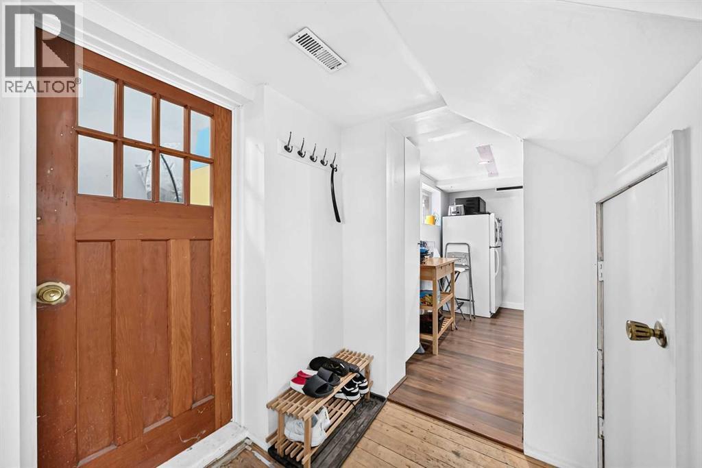 2405 30 Street SW - Image 6