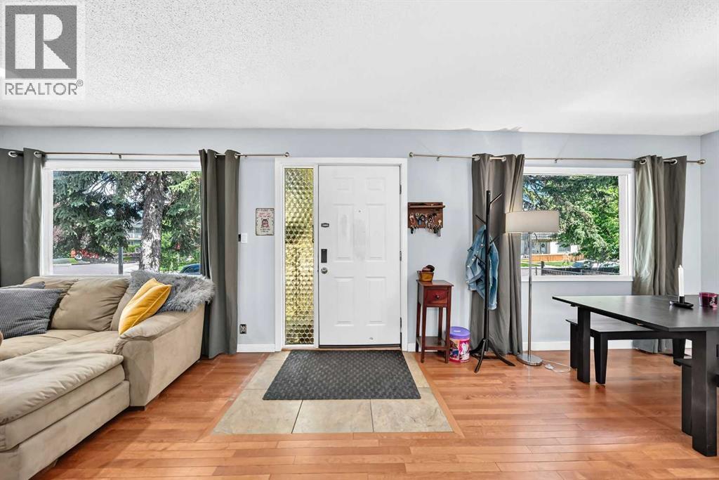 2405 30 Street SW - Image 5