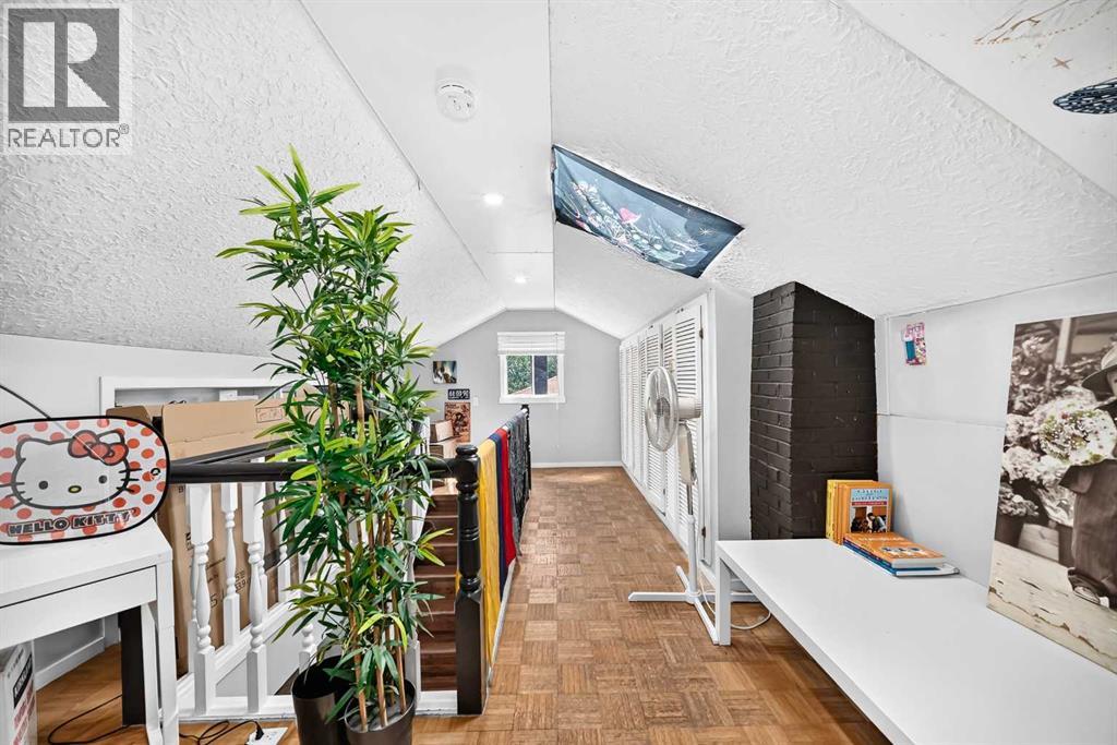 2405 30 Street SW - Image 28
