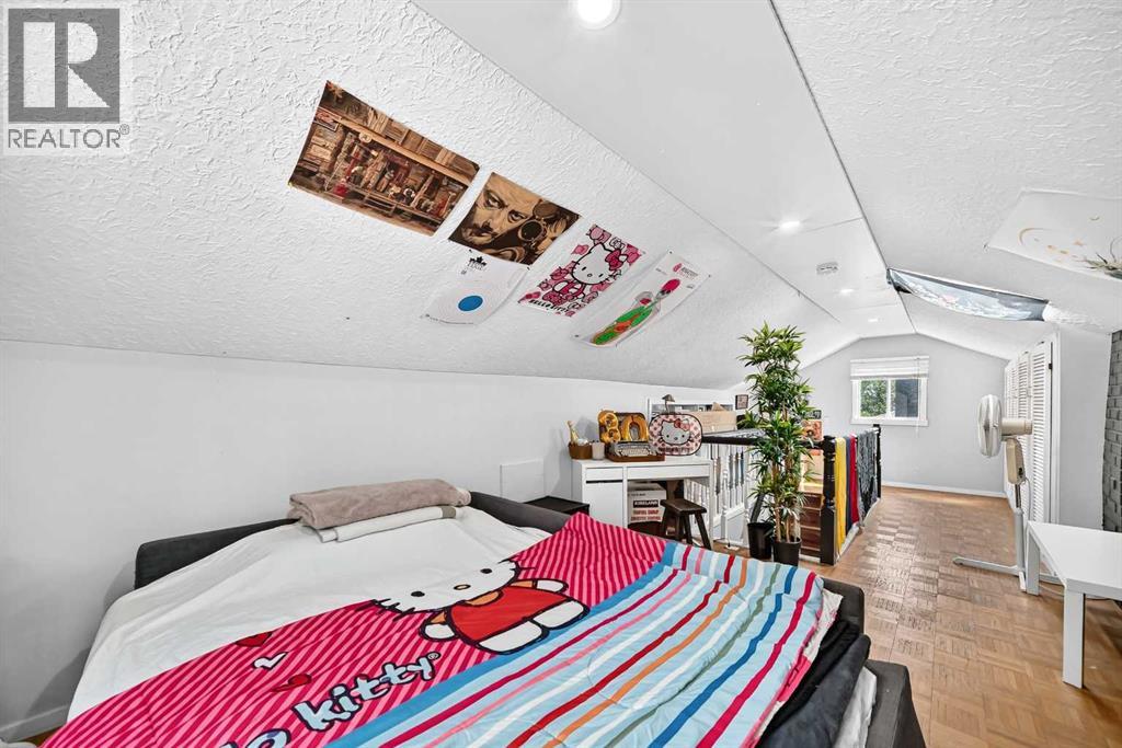 2405 30 Street SW - Image 26
