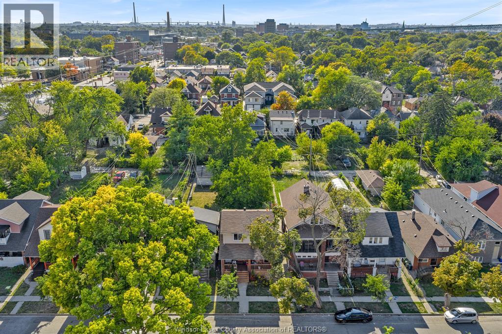 527-531 MCEWAN AVENUE - 19