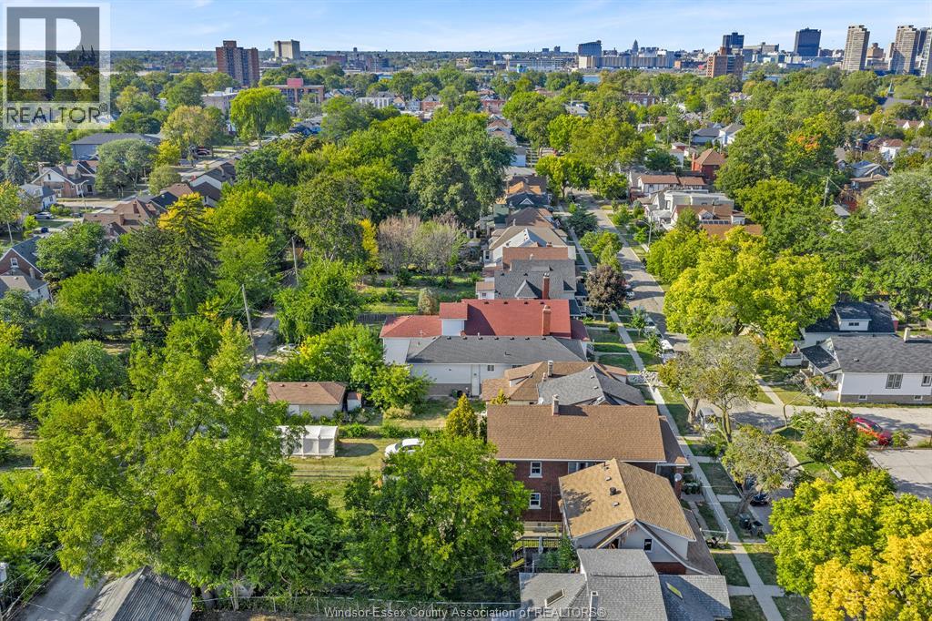 527-531 MCEWAN AVENUE - 21