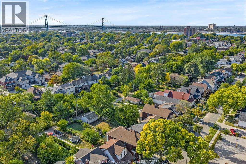 527-531 MCEWAN AVENUE - 23