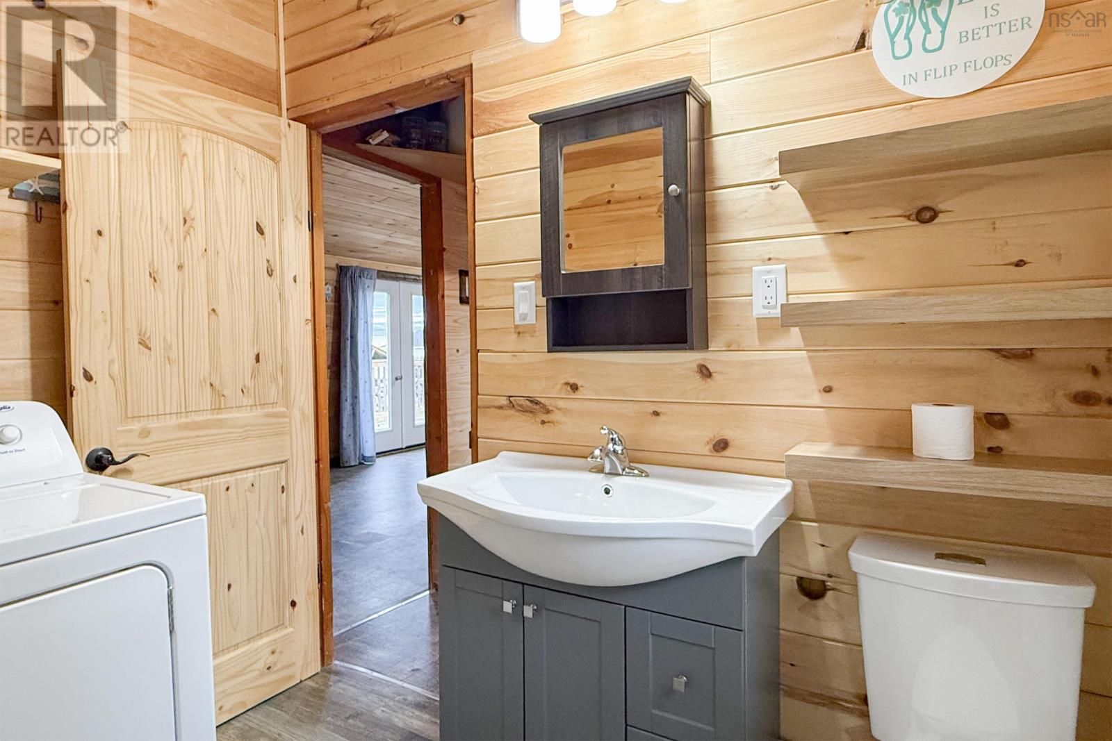 208 Jackson Point Road - 24