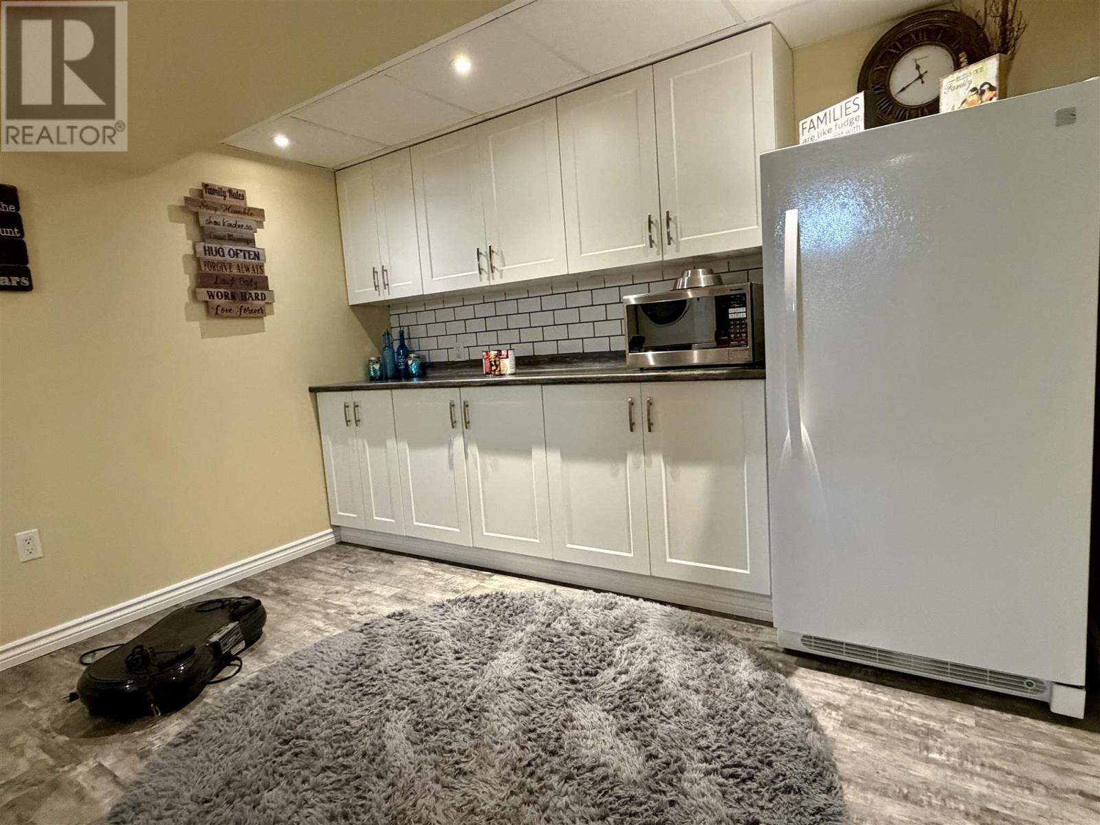 30 Colwill DR - Image 34