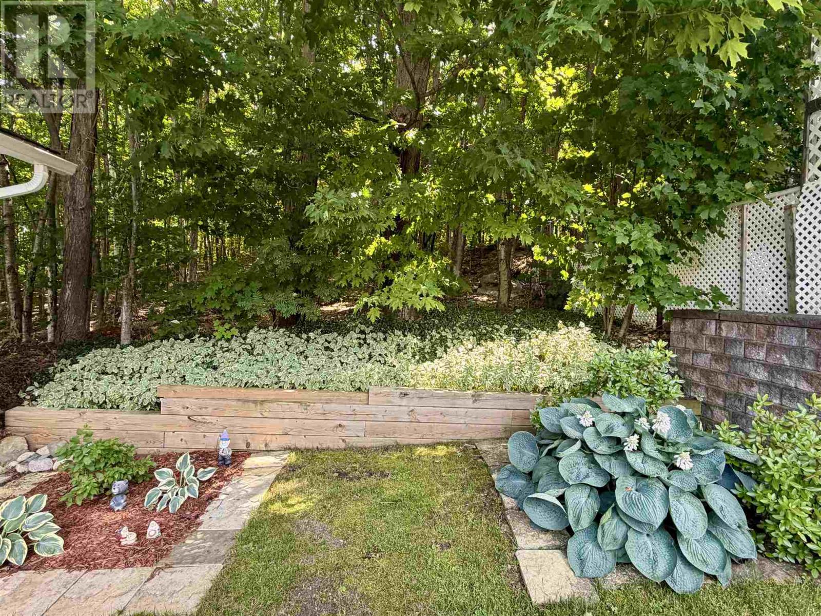 30 Colwill DR - 48