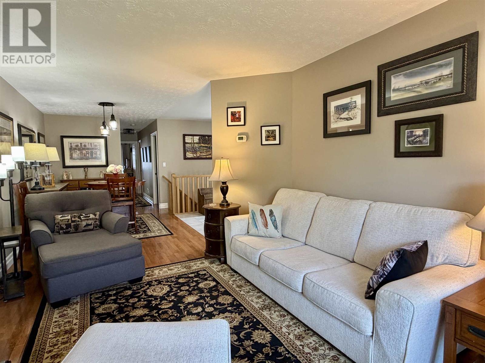 30 Colwill DR - 8