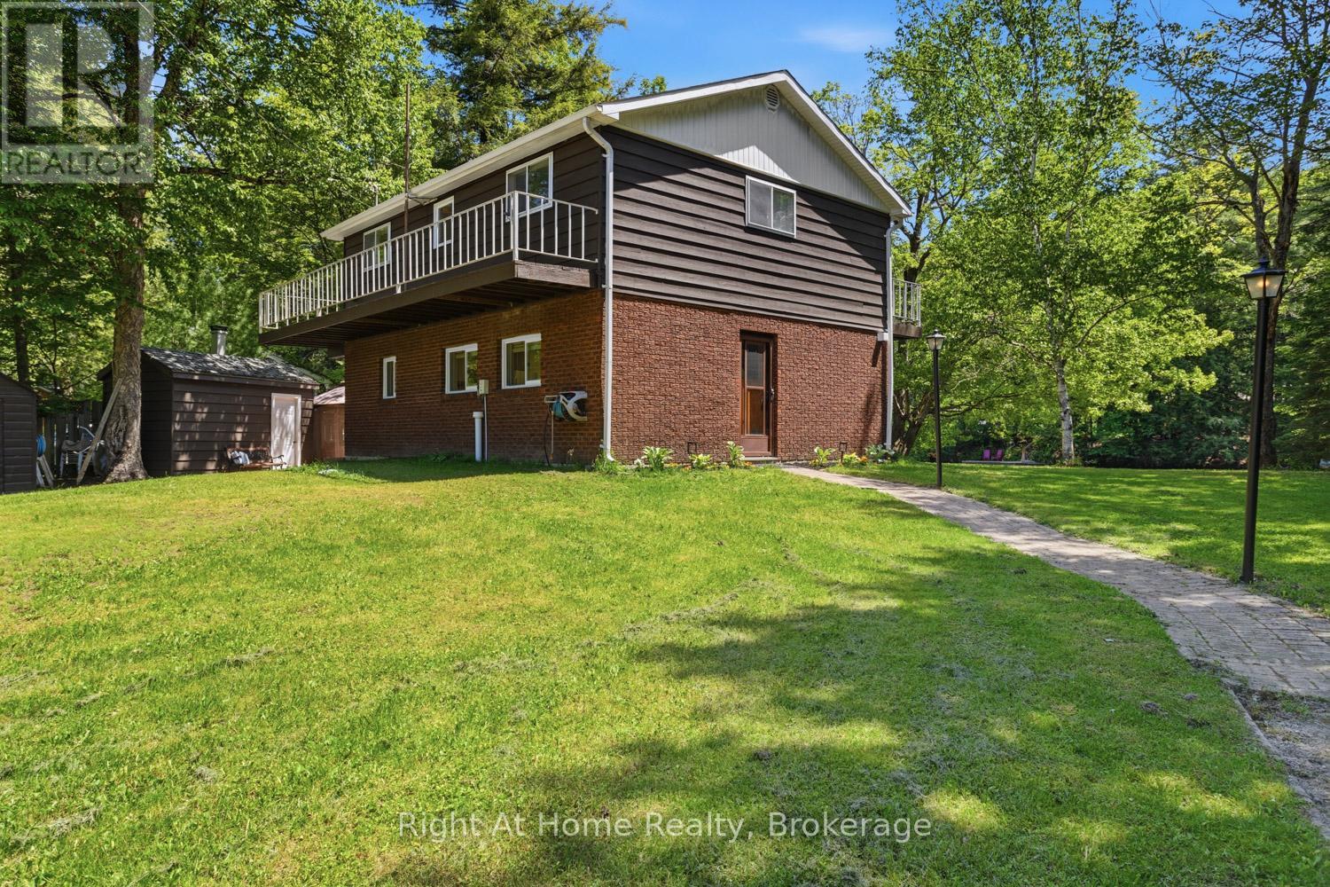 1074 HOLIDAY PARK DRIVE - 2
