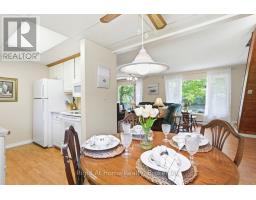 1074 Holiday Park Drive, Bracebridge, ON P1L1W9 Photo 20