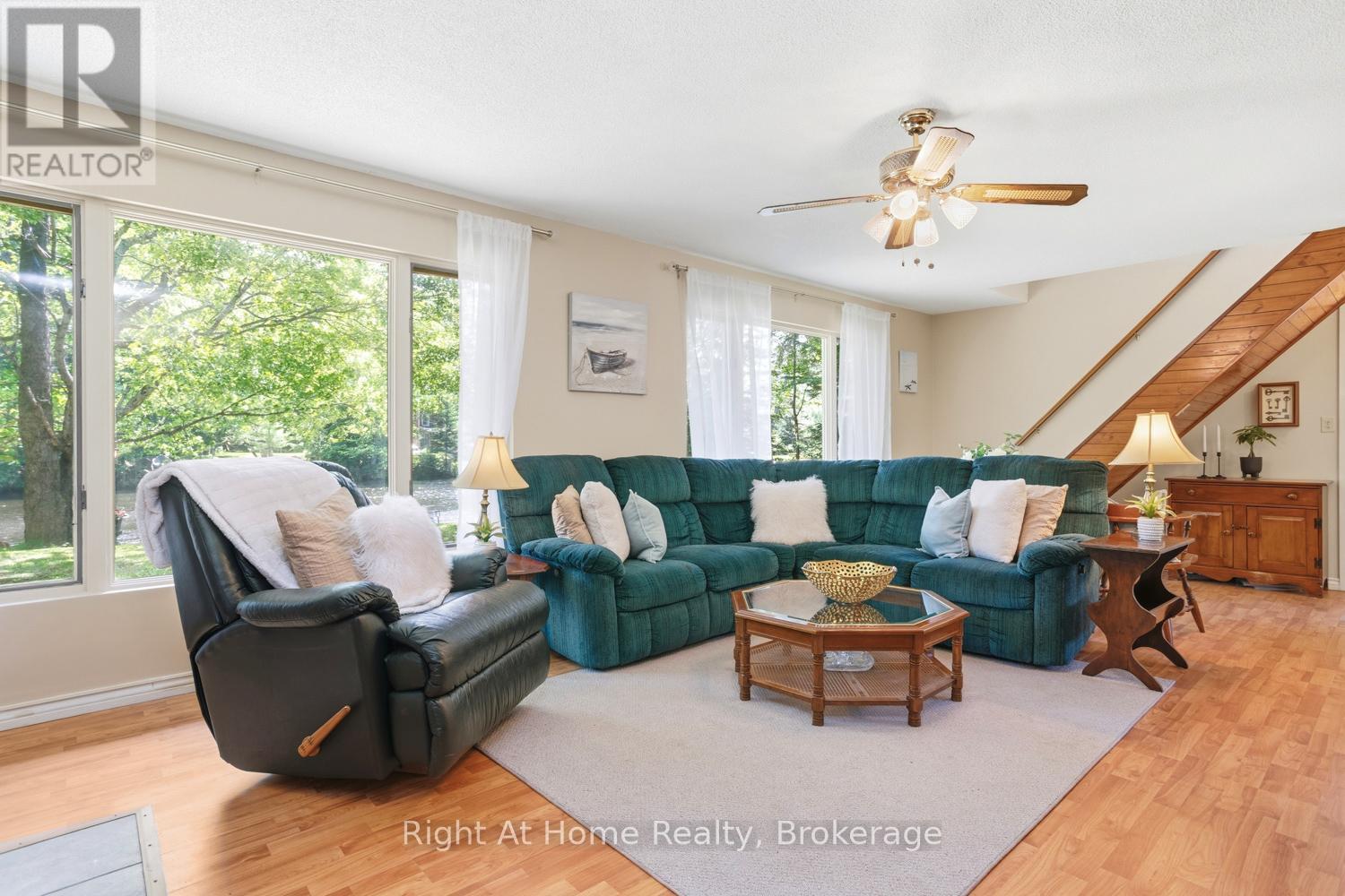 1074 HOLIDAY PARK DRIVE - 24