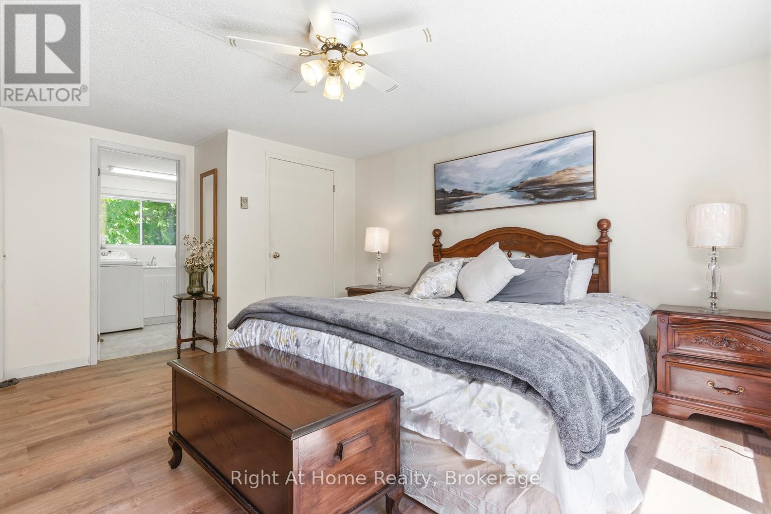 1074 HOLIDAY PARK DRIVE - 34