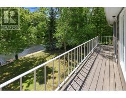 1074 Holiday Park Drive, Bracebridge, ON P1L1W9 Photo 36