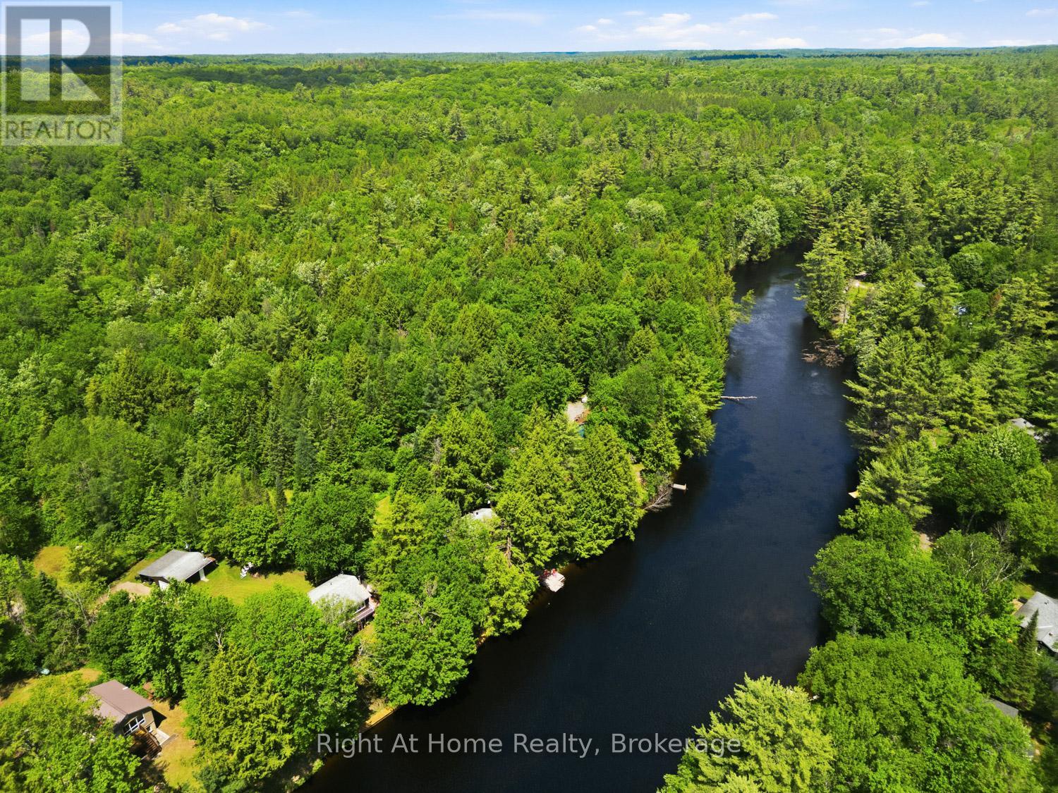 1074 HOLIDAY PARK DRIVE - 5