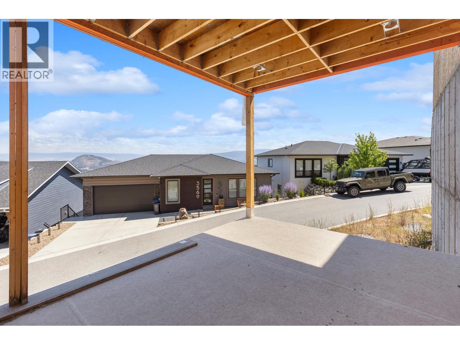 3563 Goldie Way - 13