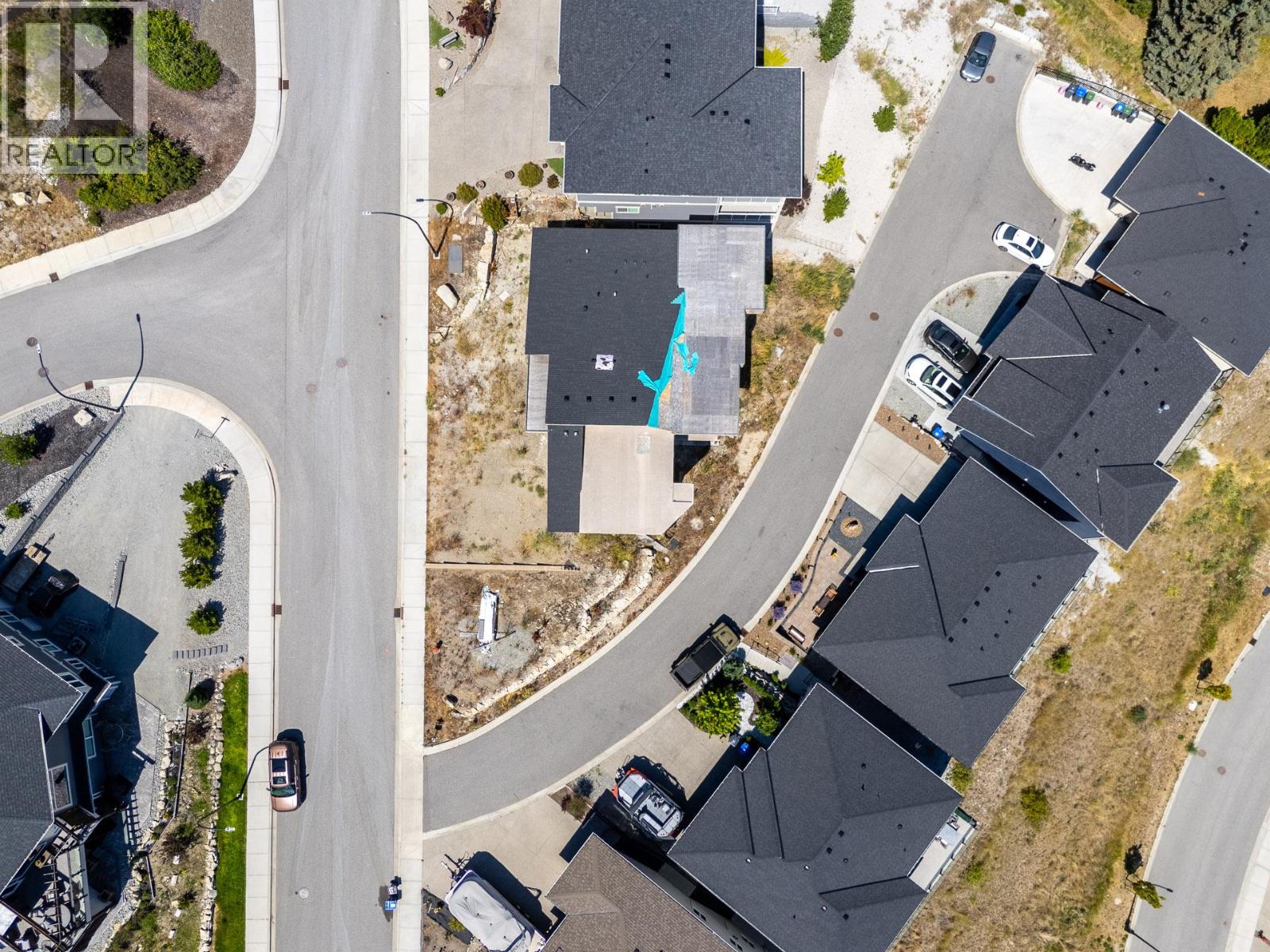3563 Goldie Way - 24