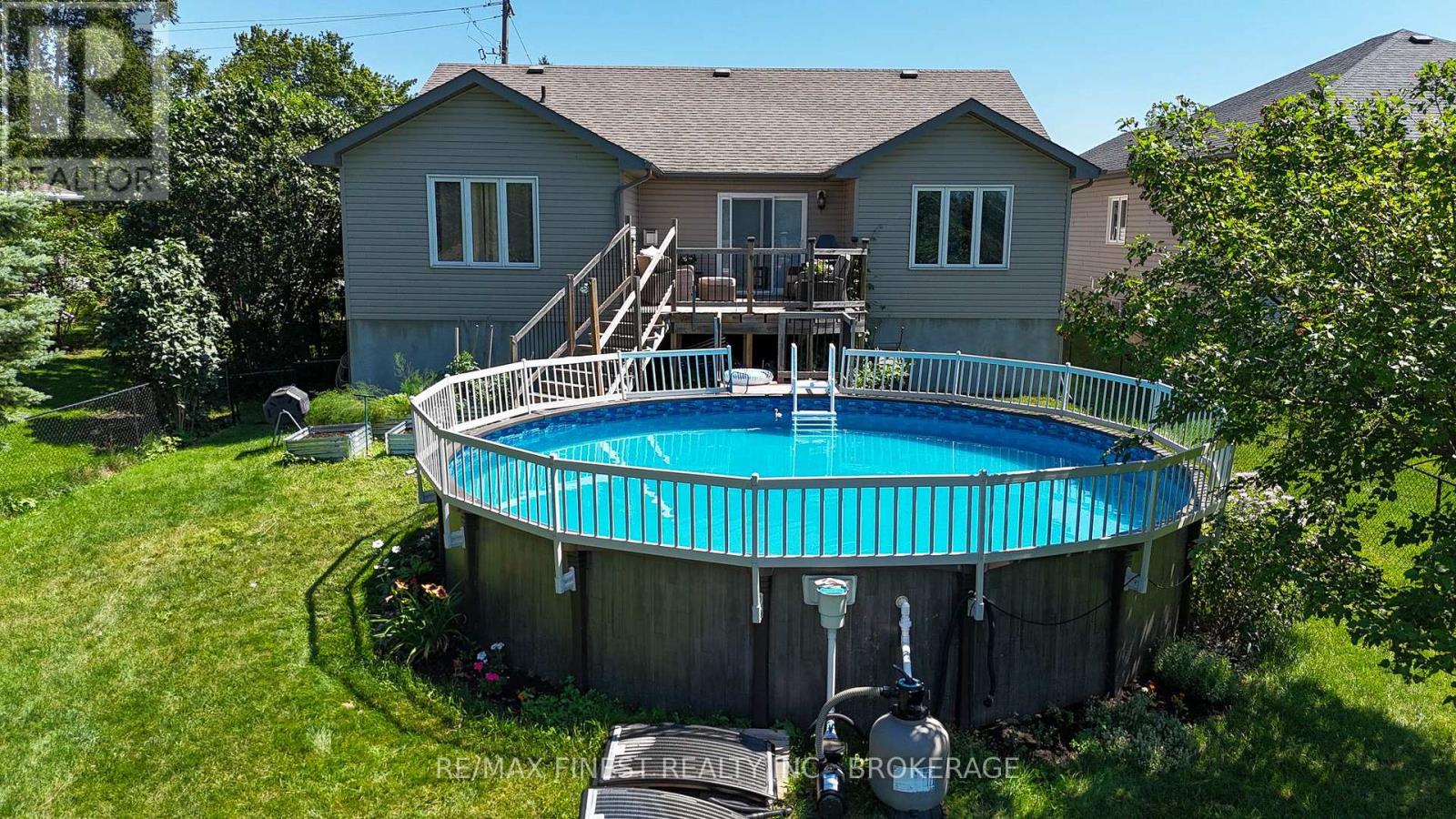 23 CREIGHTON DRIVE - 15