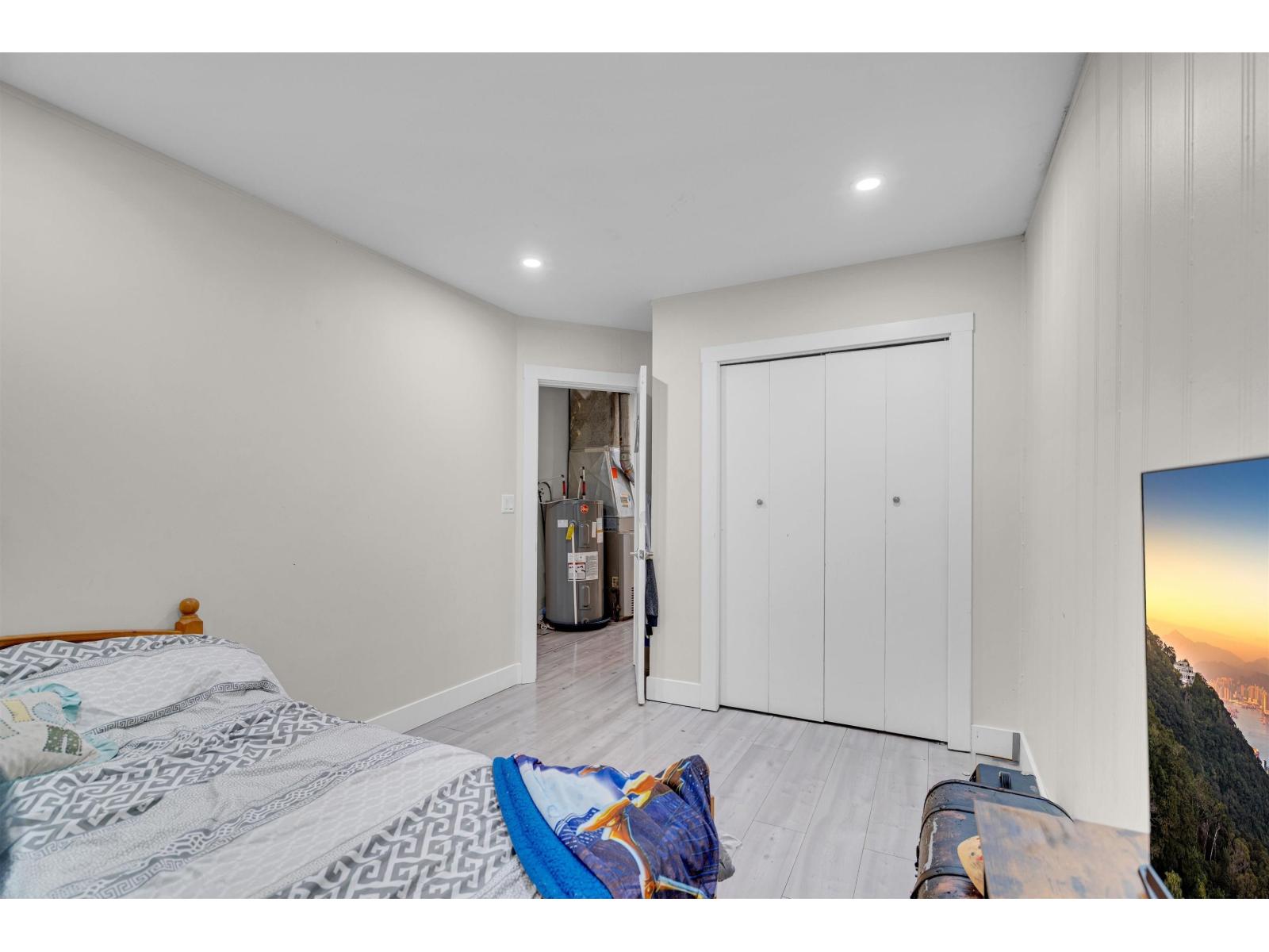3 Bed, 2 Bath House for Sale in Surrey – 17834 60 AVENUE, Surrey – MLS# R3147870 - Image 15