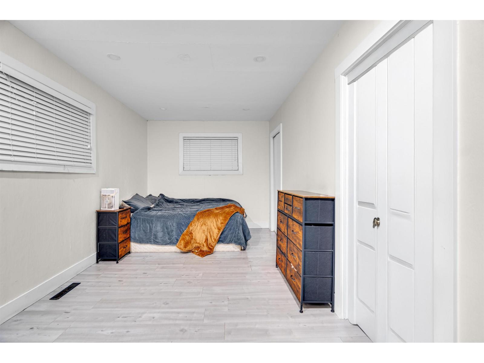 3 Bed, 2 Bath House for Sale in Surrey – 17834 60 AVENUE, Surrey – MLS# R3147870 - Image 18