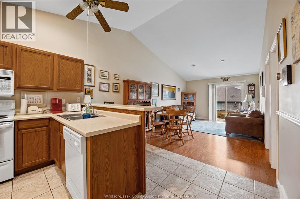 11840 BOULDER CRESCENT - 7