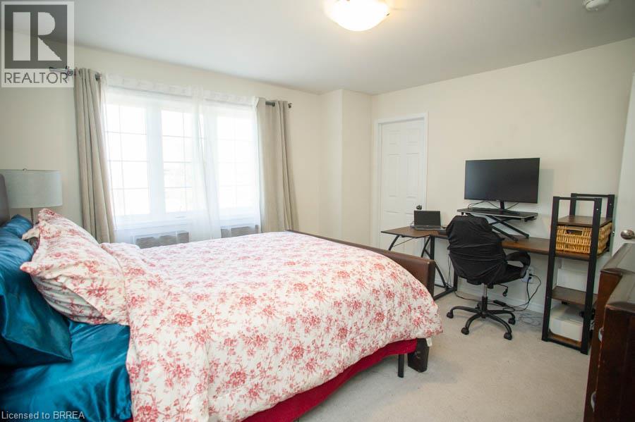 153 ENGLISH Lane - 20