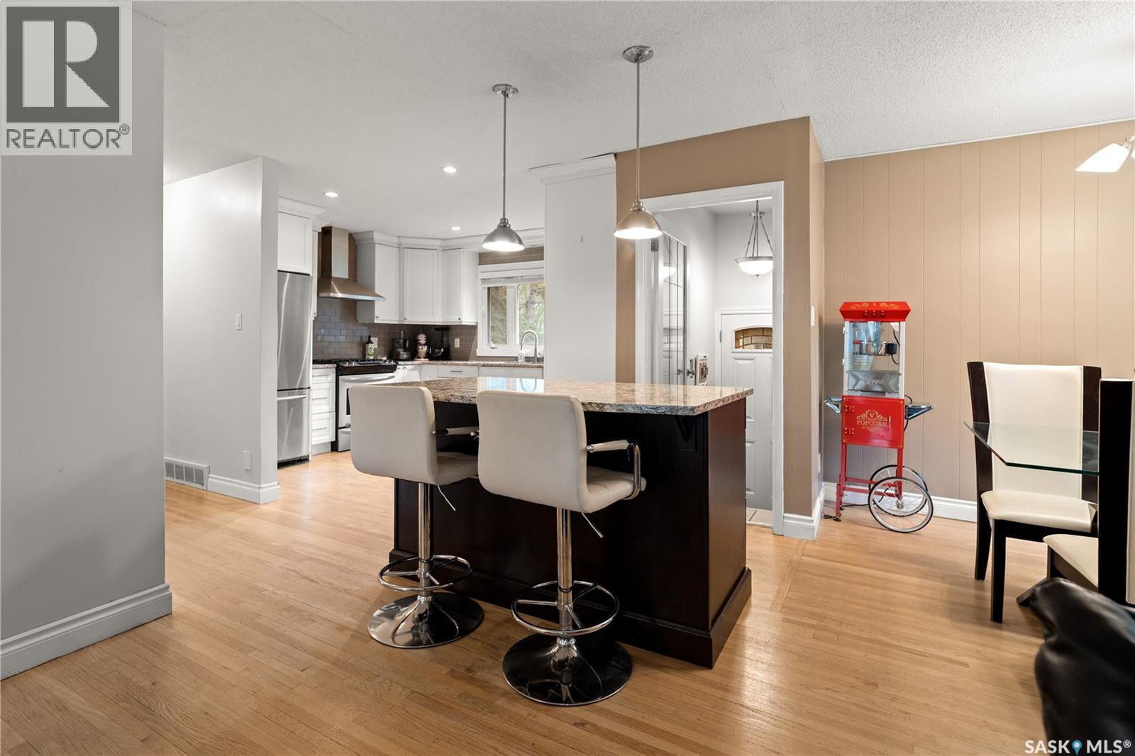 17 Anderson AVENUE - 4