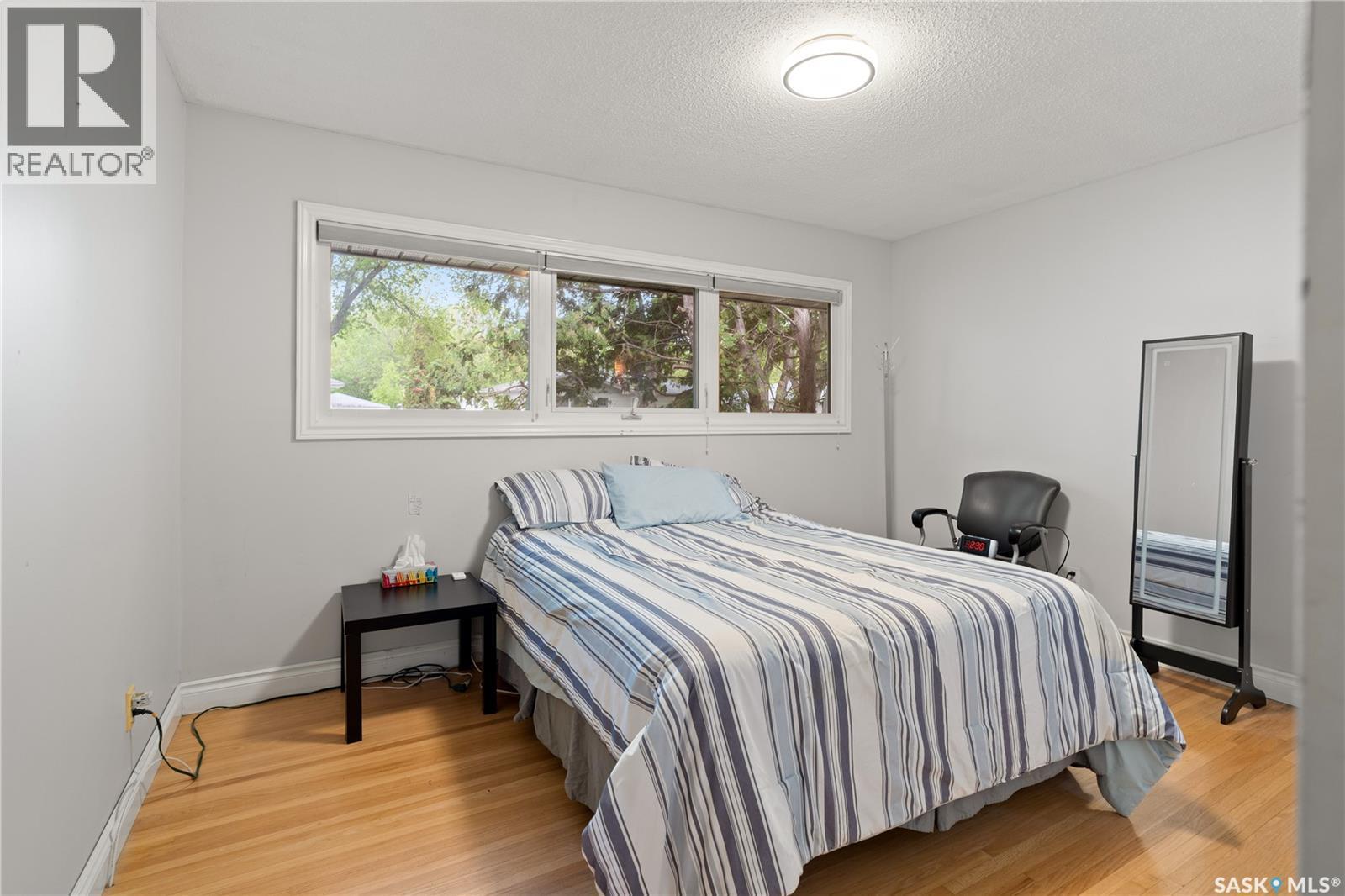 17 Anderson AVENUE - 12