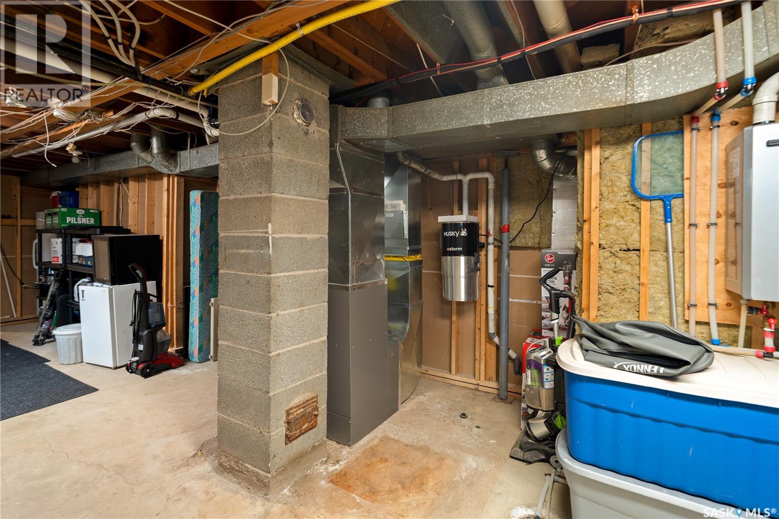 17 Anderson AVENUE - 22