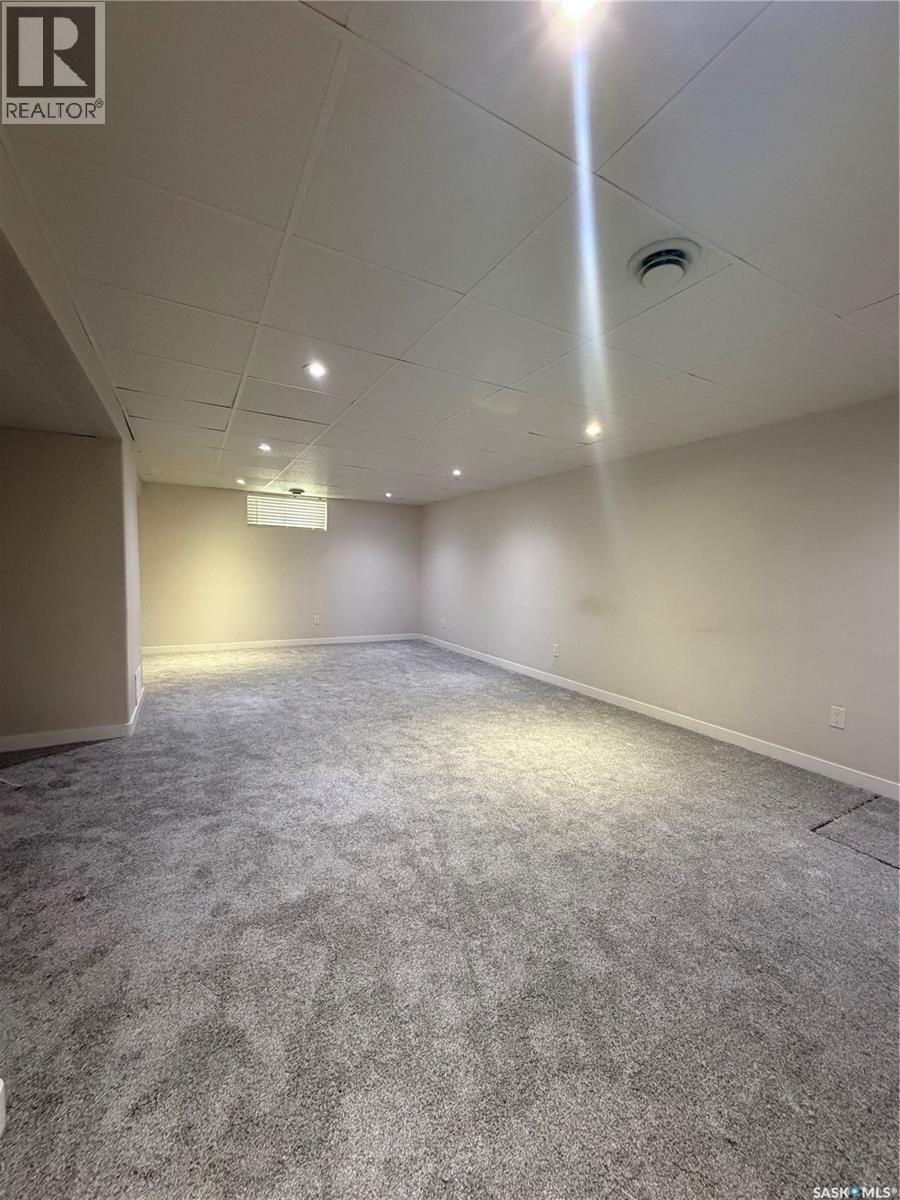 17 Anderson AVENUE - 18