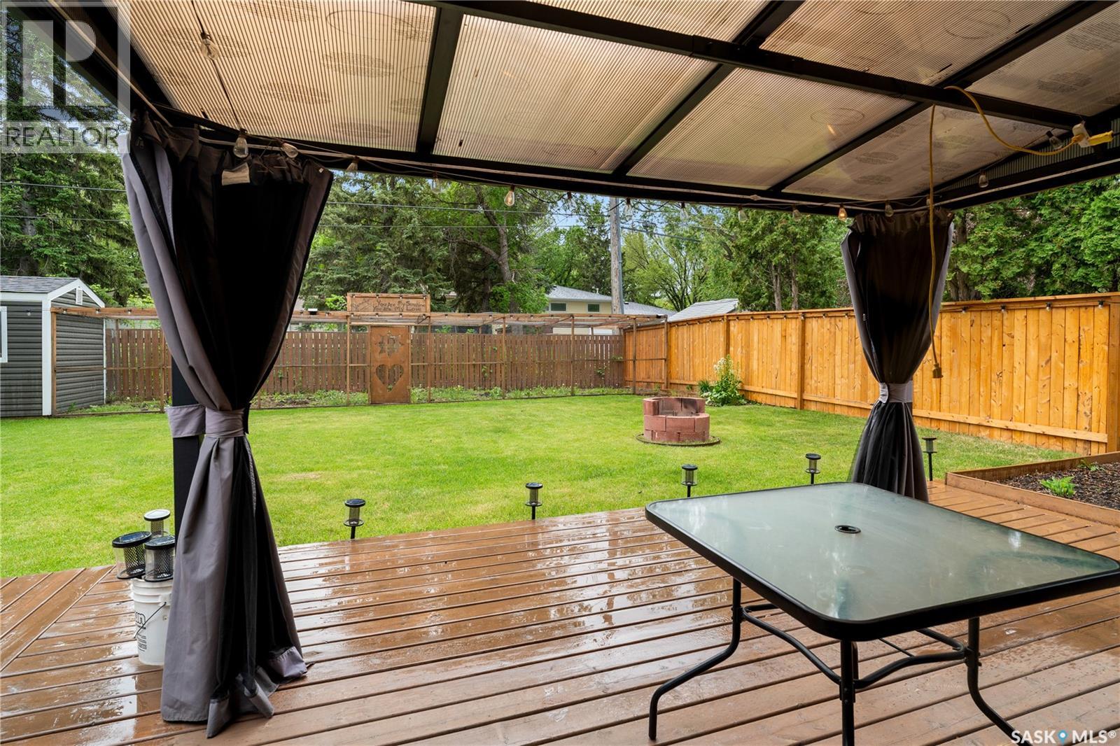 17 Anderson AVENUE - 25