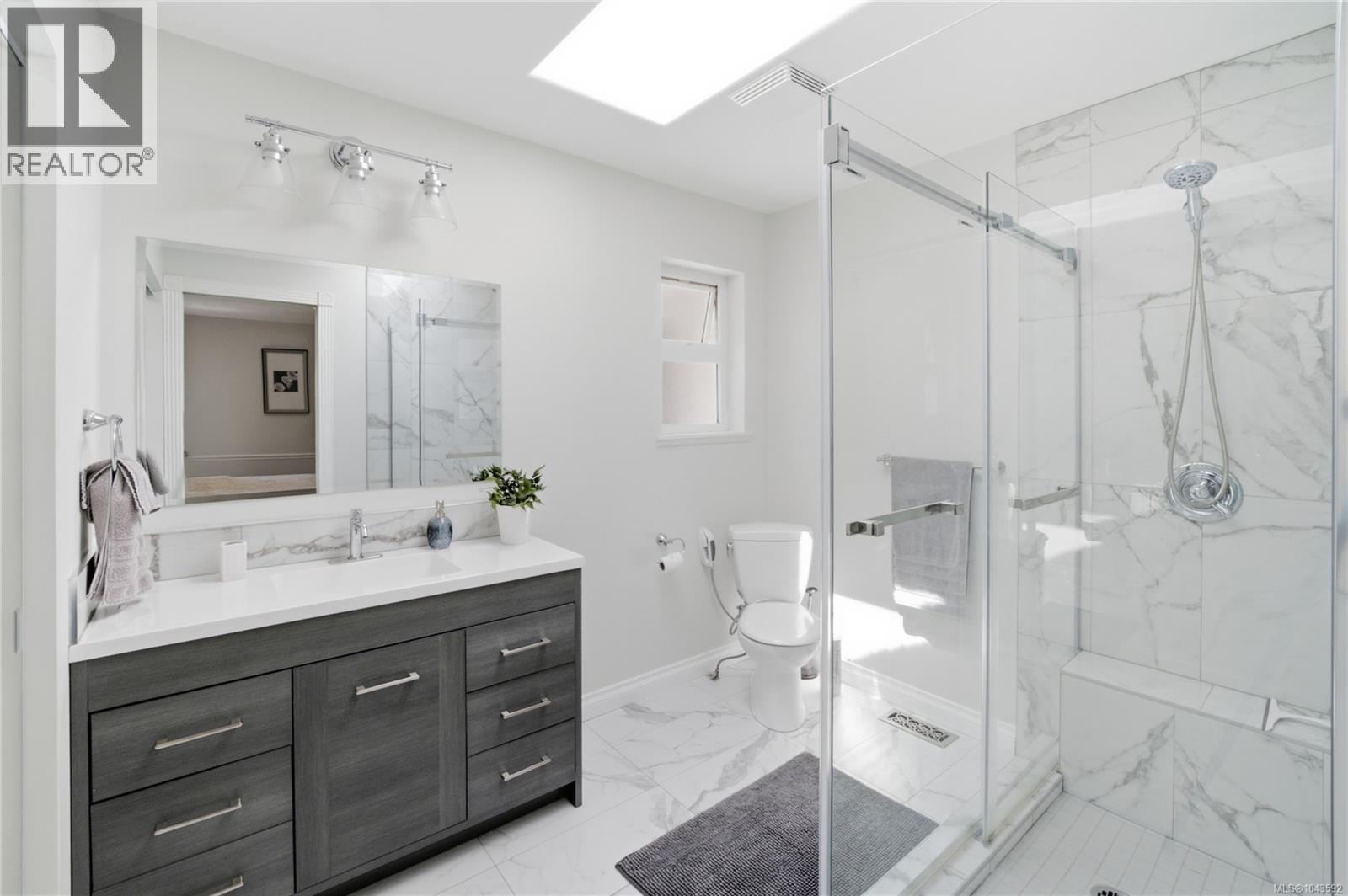4796 Vista View Cres - 13